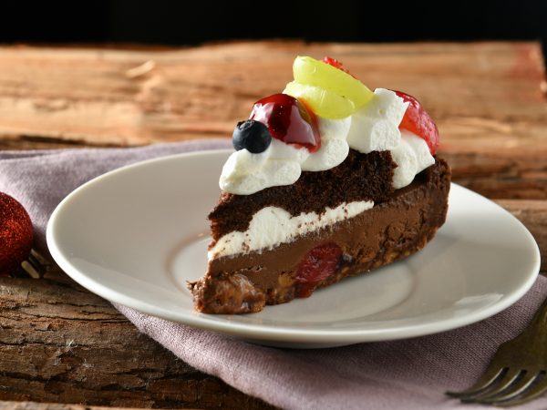 野莓巧克力蛋糕切片蛋糕
