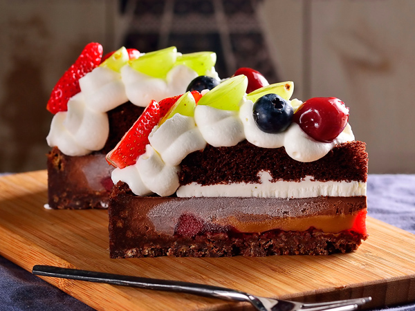 野莓巧克力蛋糕